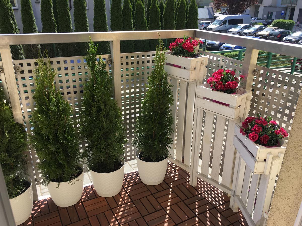 Apartament Luscinia Z 2 Sypialniami คราคูฟ ภายนอก รูปภาพ